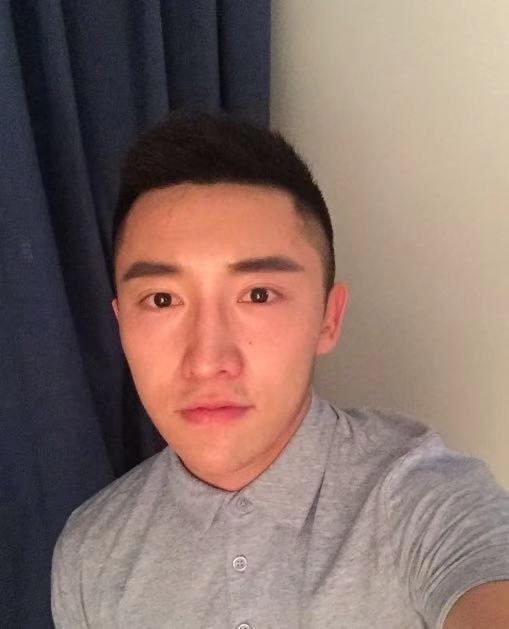 灰太狼的第一张照片--山东残疾人相亲网