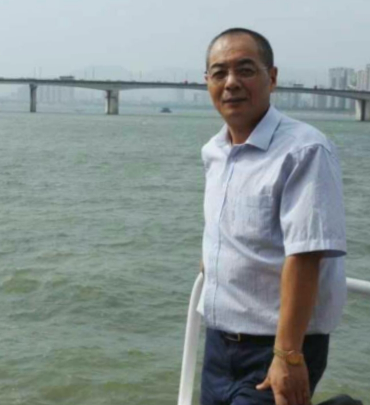 辛民的第二张照片--山东残疾人相亲网